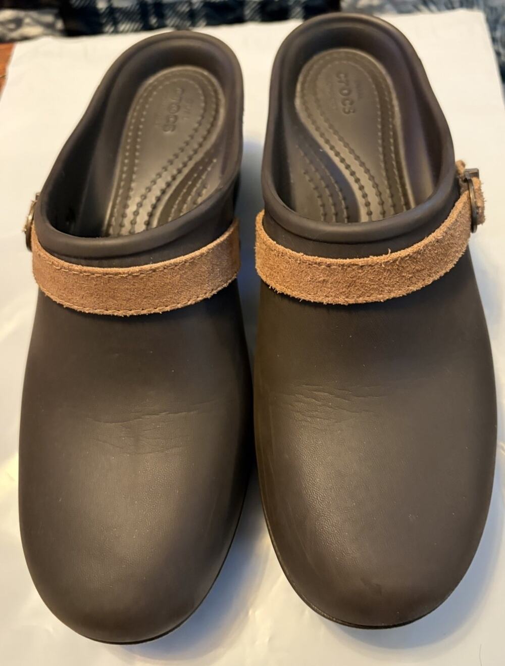 Crocs Sarah Clog Mule Sz 9 Espresso Gorpcore Minimalist Cabincore Rustic Read